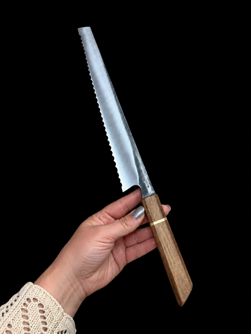 Bread Knife